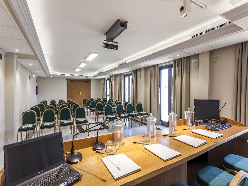 Konferencer