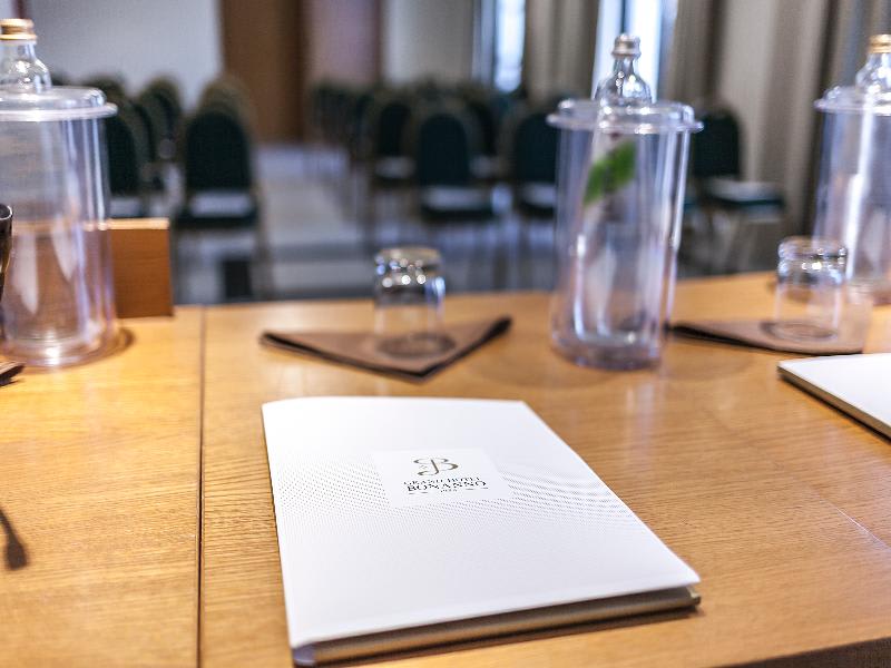 Konferencer