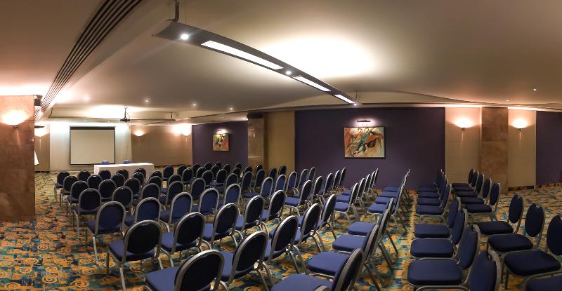 Konferencer