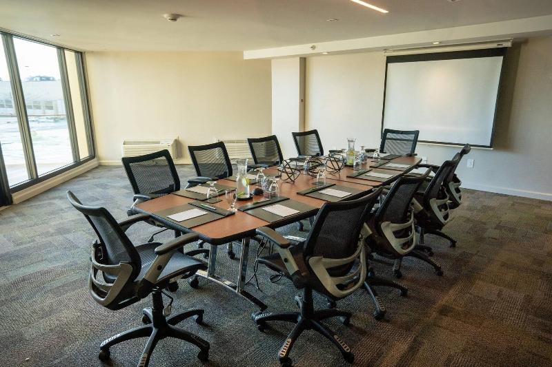 Konferencer