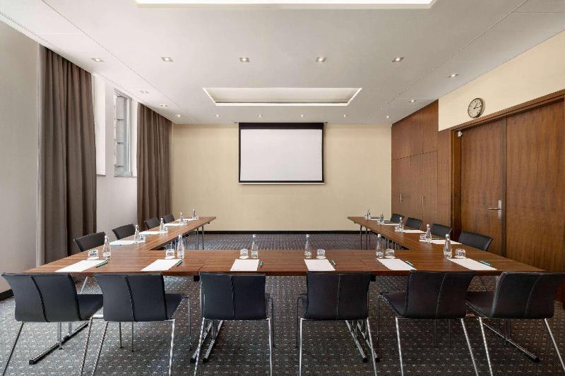 Konferencer
