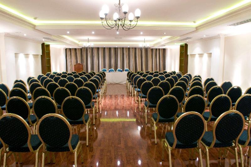 Konferencer