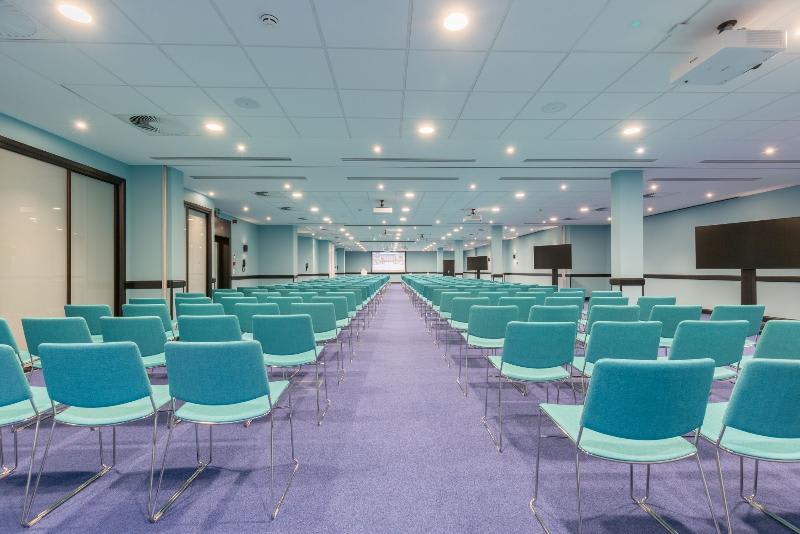 Konferencer