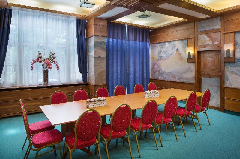 Konferencer