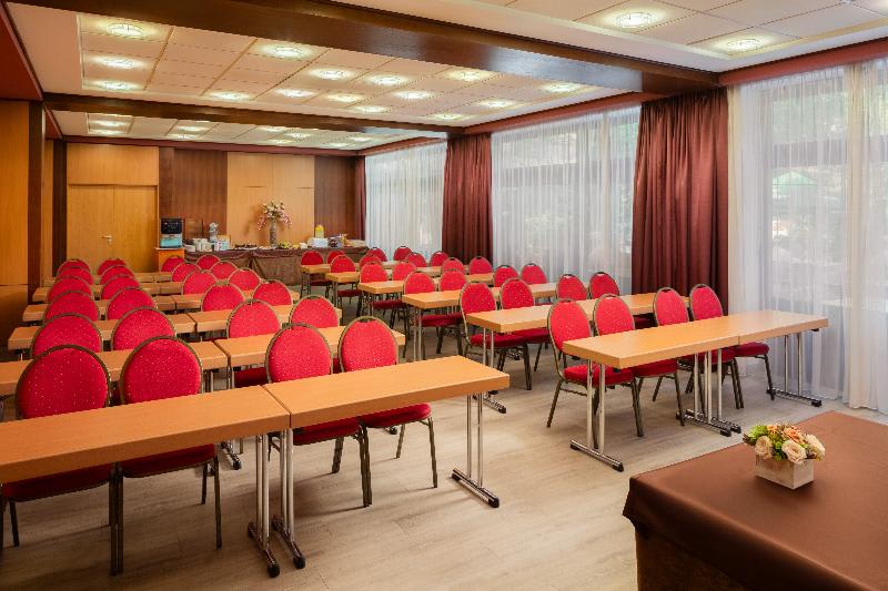 Konferencer