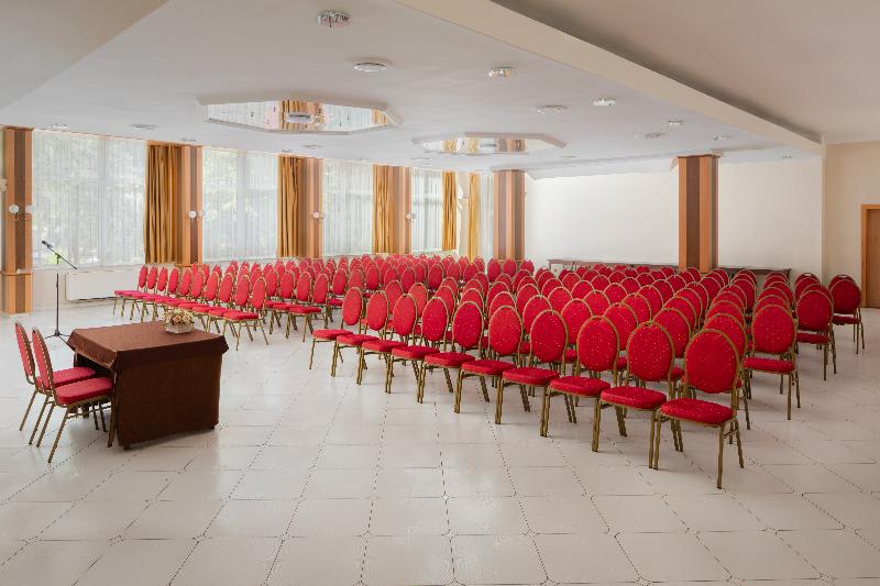 Konferencer