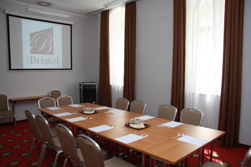 Konferencer