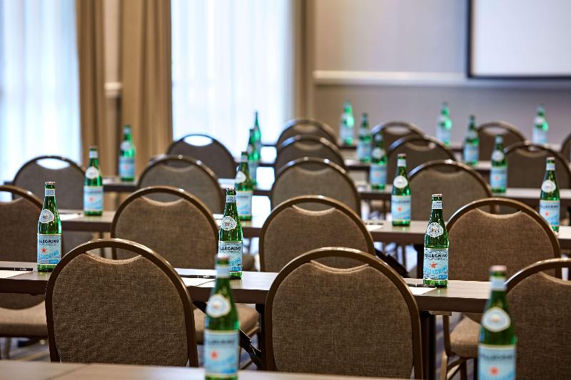 Konferencer