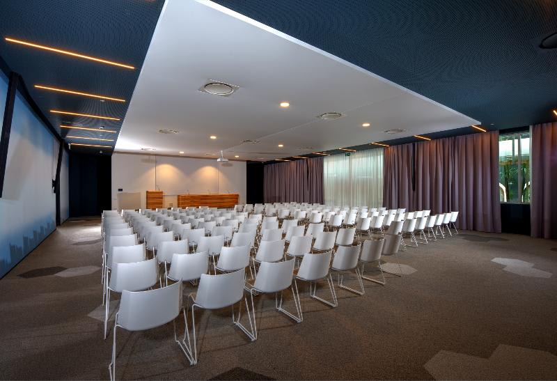 Konferencer