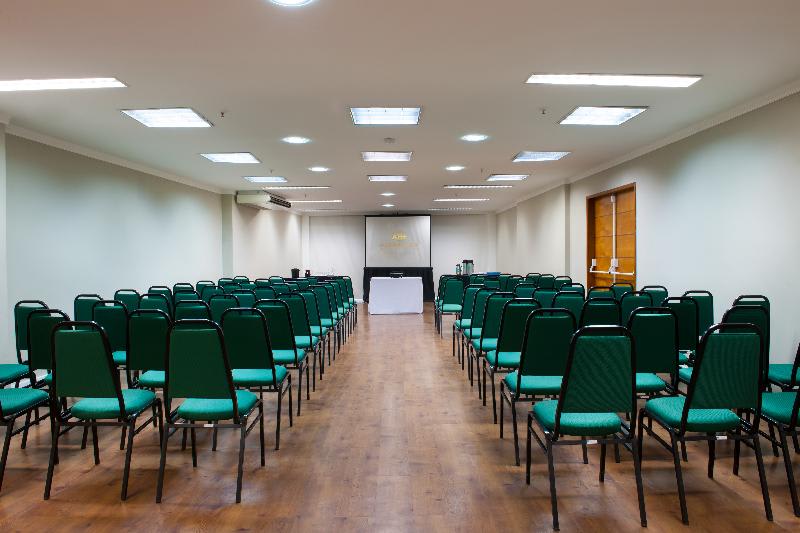 Konferencer