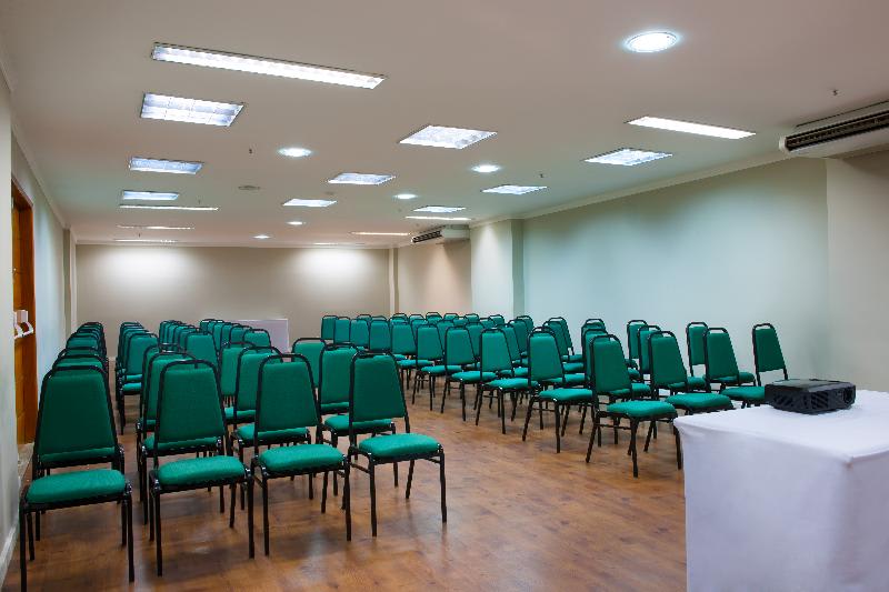 Konferencer