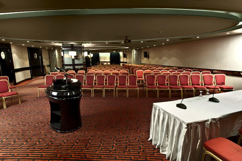 Konferencer