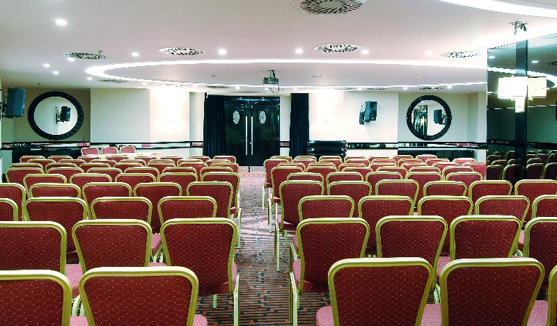 Konferencer