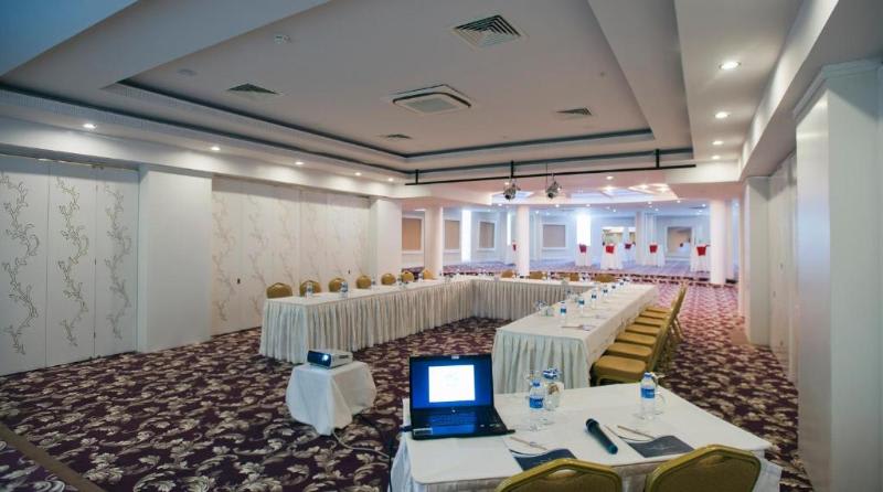 Konferencer