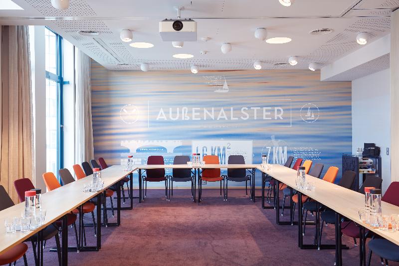 Konferencer