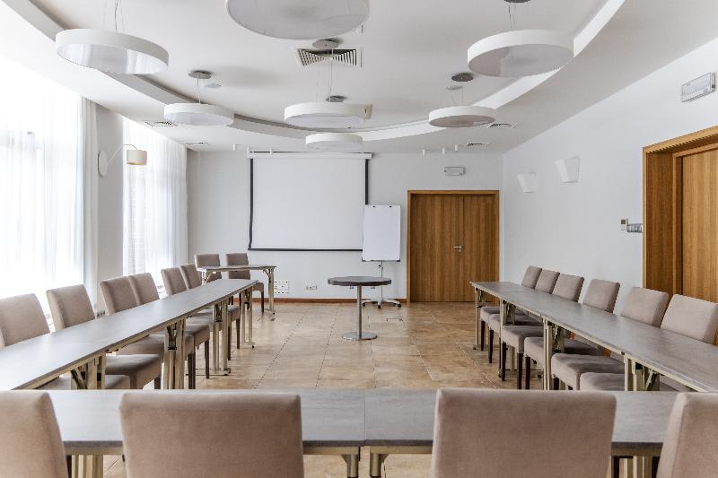 Konferencer