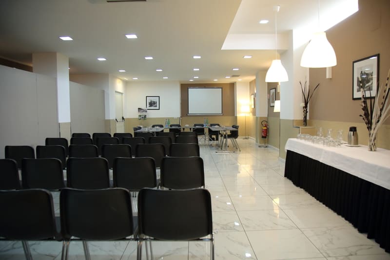 Konferencer