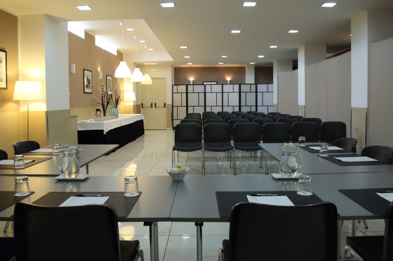 Konferencer