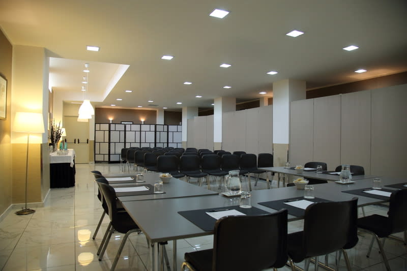 Konferencer