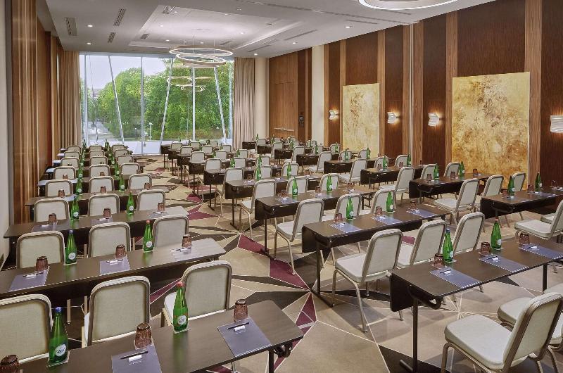 Konferencer