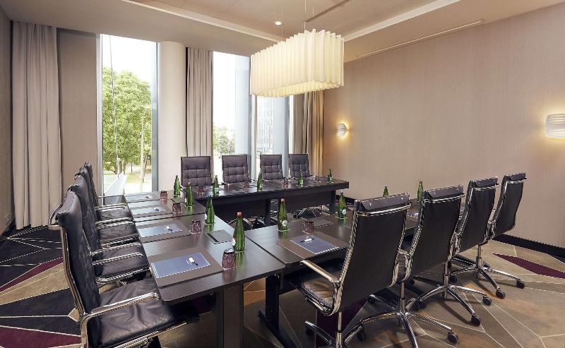 Konferencer