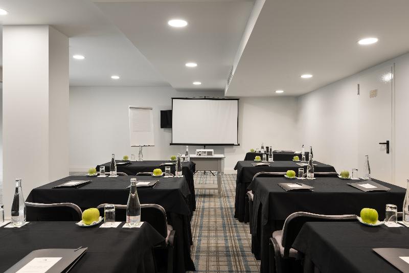 Konferencer