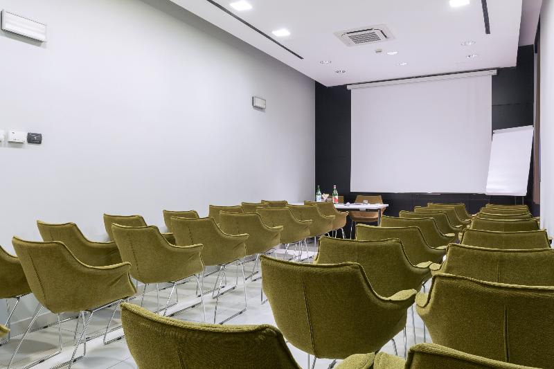 Konferencer