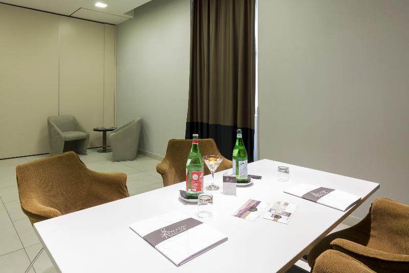 Konferencer