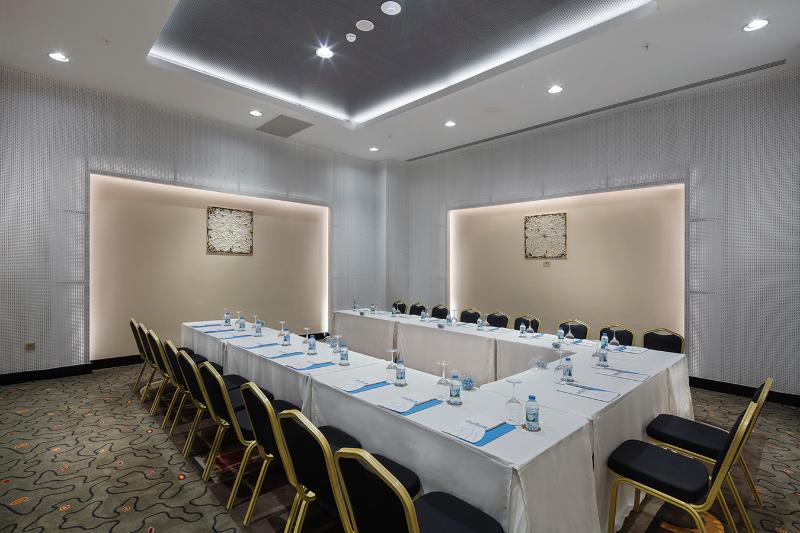 Konferencer