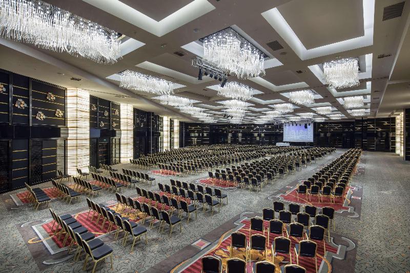 Konferencer