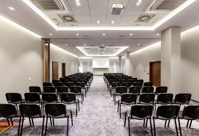 Konferencer