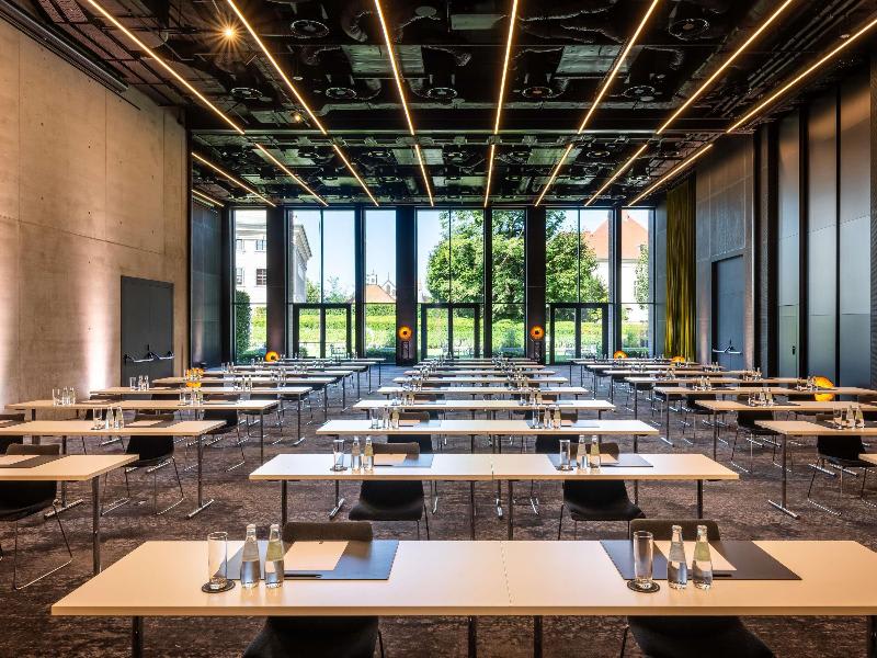 Konferencer