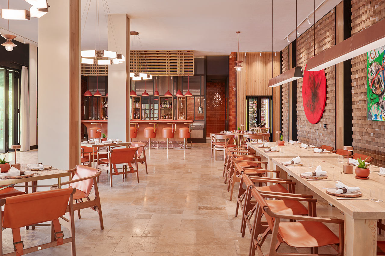A la carte-restaurant med grillretter