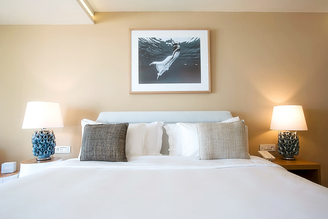 Suite med to rum med havudsigt