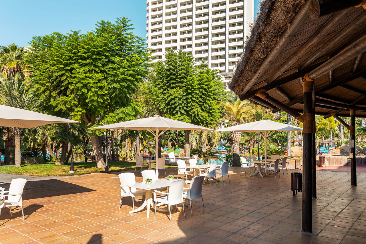 Poolbar