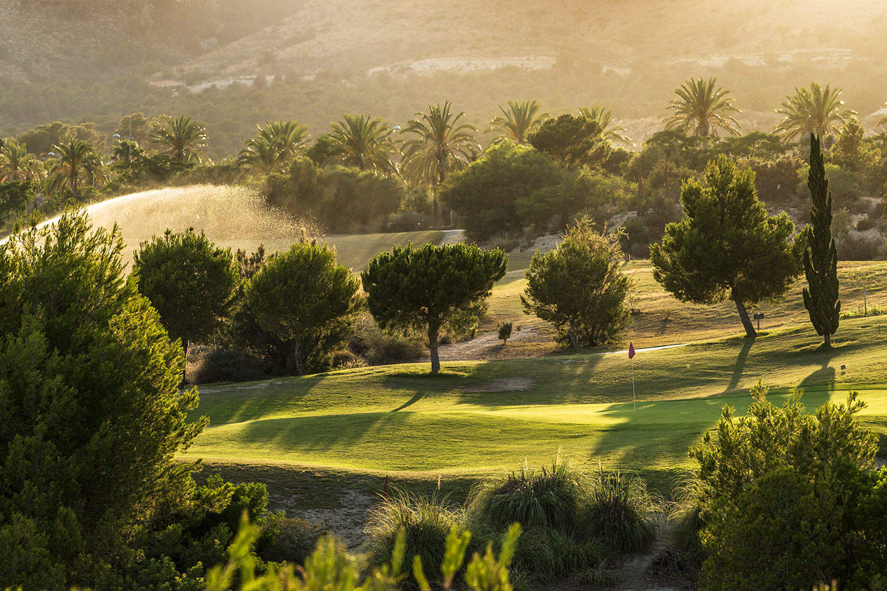 T Golf & Country Club Poniente