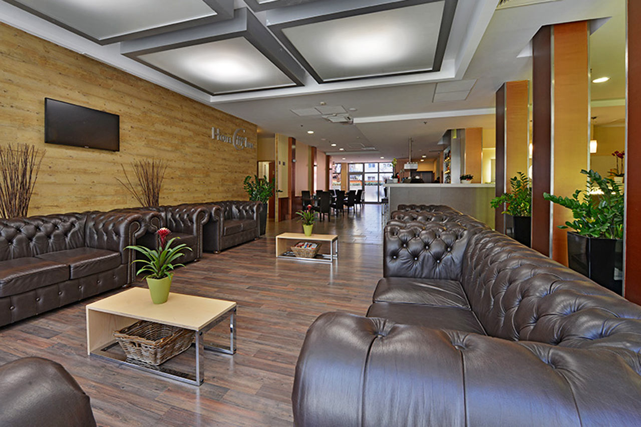 Lobbybar