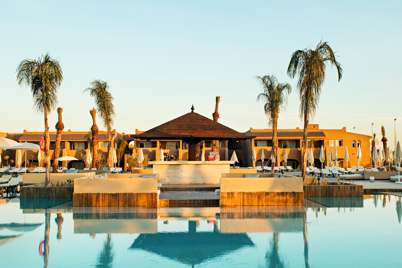 Poolbar