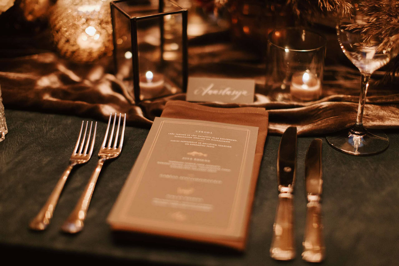 A la carte-restaurant med internationale retter