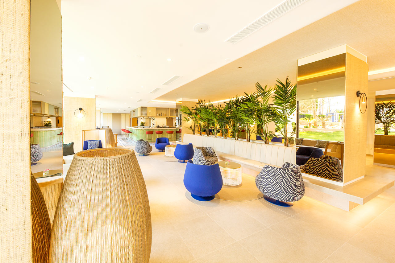 Lobbybar