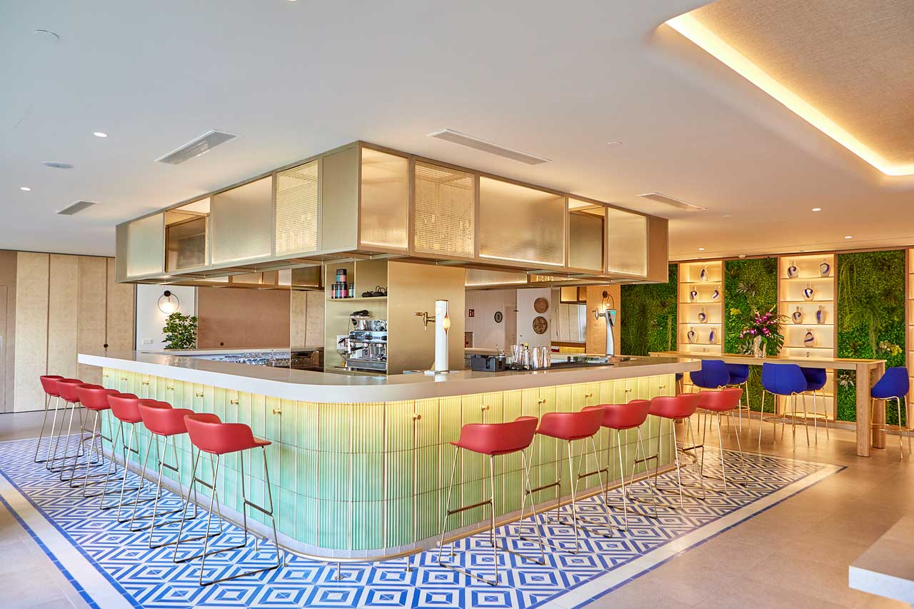 Lobby Bar