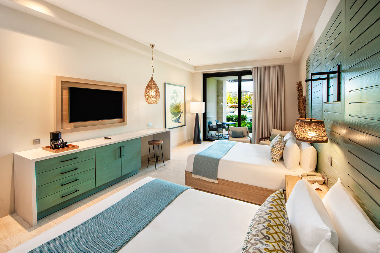 Juniorsuite med balkon mod poolområdet